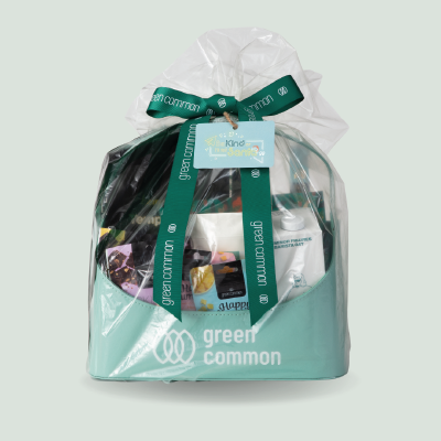 Custom-Made #INVISIBLEBAG Package for Green Common