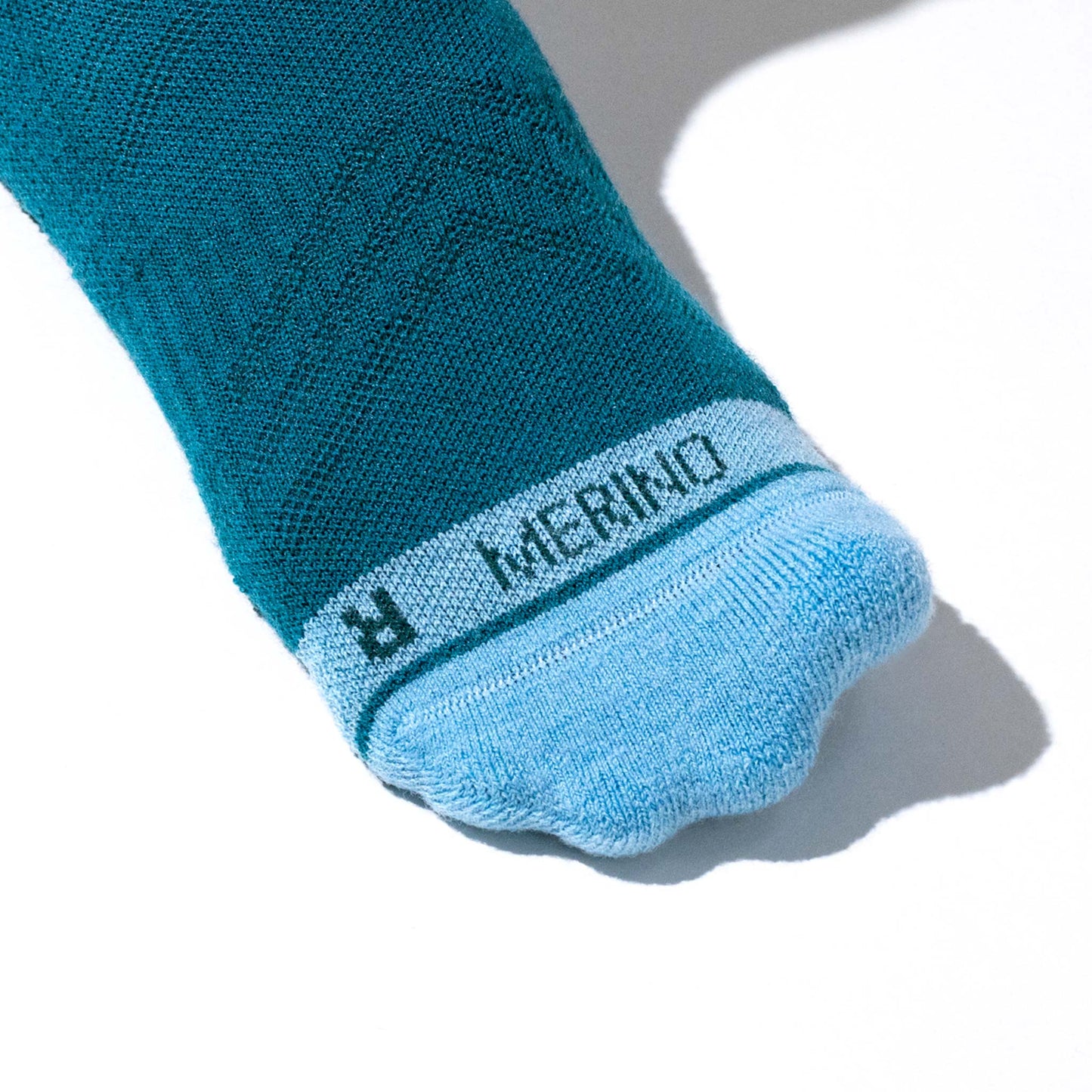 Invisible Merino Socks with wide toe spread design